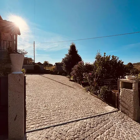 Adelaide * Campos (Vieira do Minho, Braga)