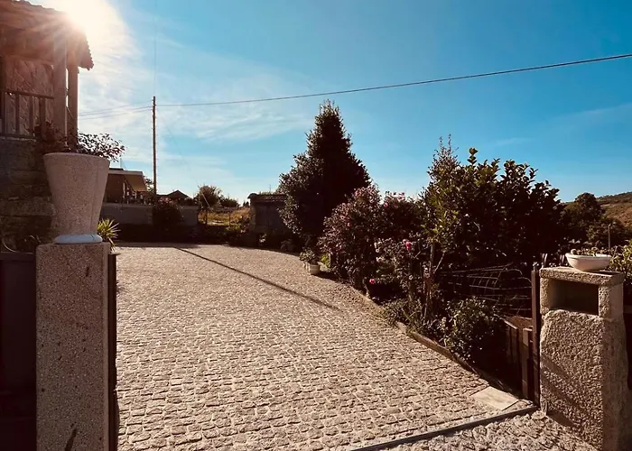 Adelaide * Campos (Vieira do Minho, Braga)